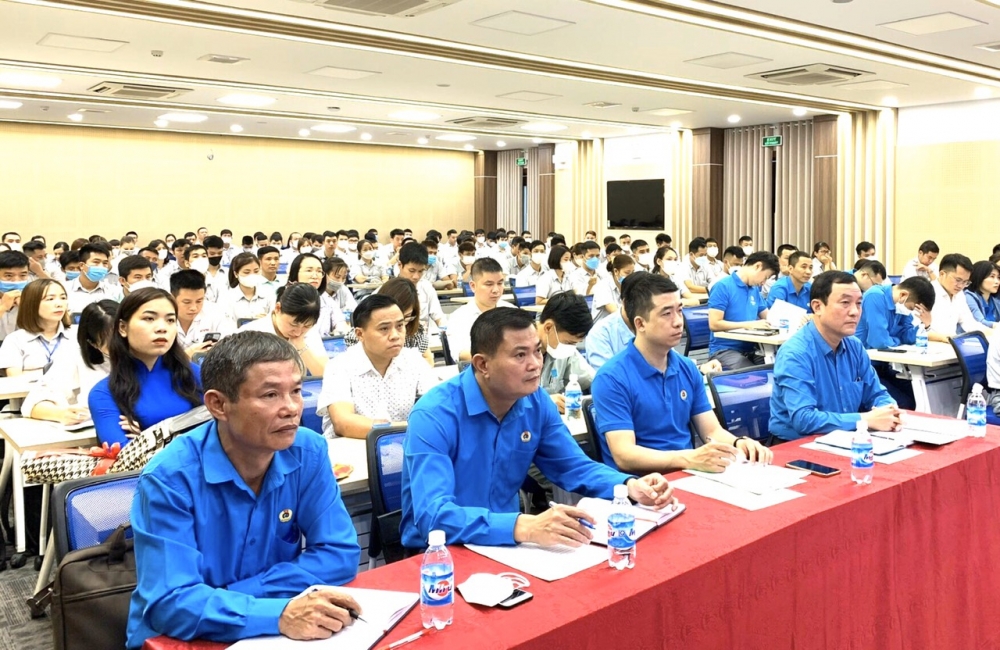 Chỉ đạo tổ chức thành công Đại hội Công đoàn Công ty TNHH TOTO Việt Nam lần thứ VI