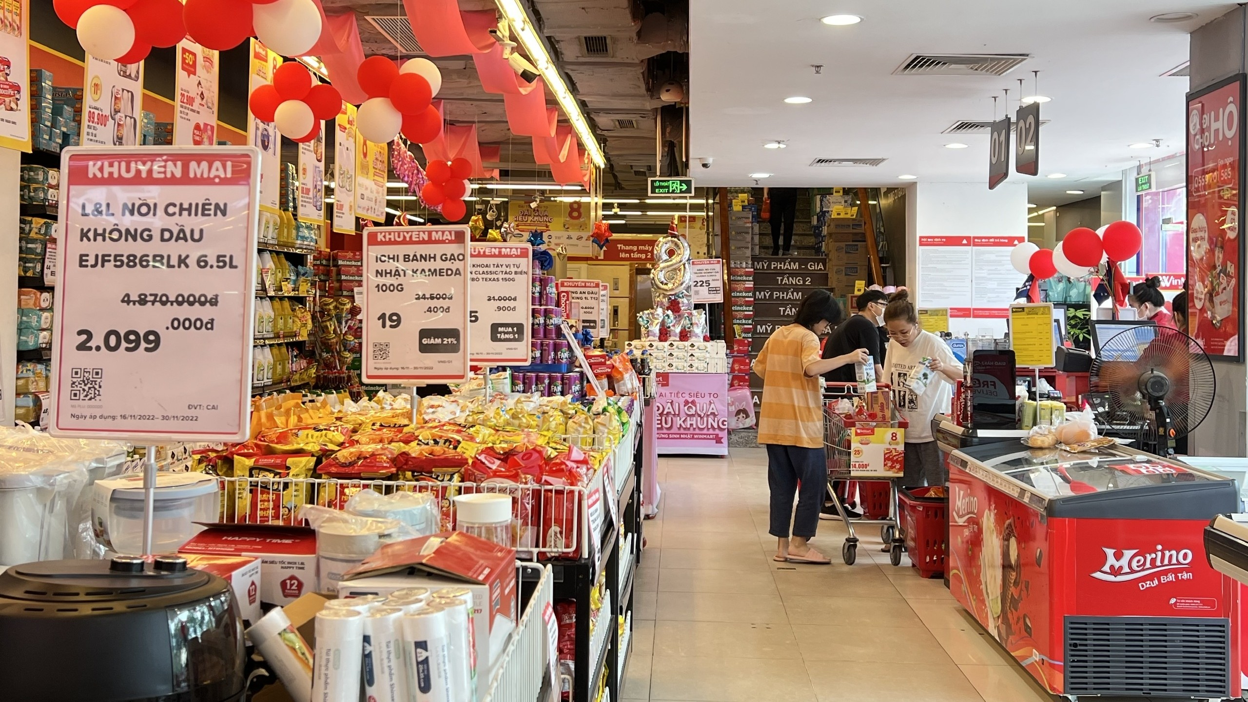 Kích cầu tiêu dùng nội địa: Cơ hội cho doanh nghiệp Việt "cất cánh"