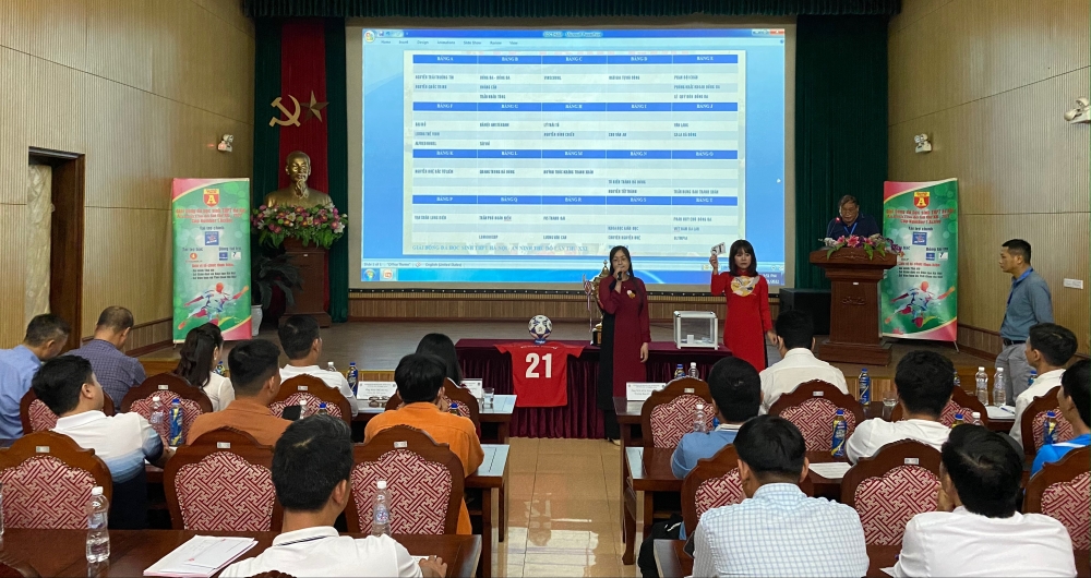 Giải bóng đá học sinh THPT Hà Nội - An ninh Thủ đô lần thứ XXI - 2022 Cúp Number 1 Active đã trở lại