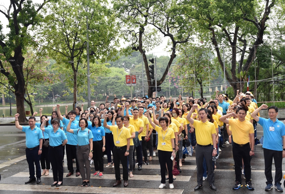 Hà Nội: Ra quân tuyên truyền, vận động người dân tham gia BHXH tự nguyện, BHYT hộ gia đình