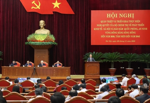 Cán bộ, đảng viên Tổng LĐLĐ Việt Nam dự Hội nghị quán triệt Nghị quyết của Bộ Chính trị