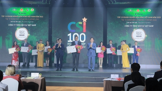 Nestlé Việt Nam được bình chọn doanh nghiệp bền vững nhất Việt Nam trong lĩnh vực sản xuất