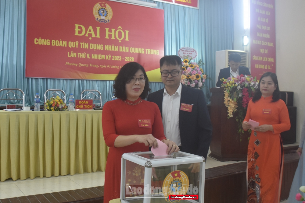 Quận Hà Đông: Tổ chức thành công Đại hội điểm Công đoàn Quỹ tín dụng Nhân dân Quang Trung