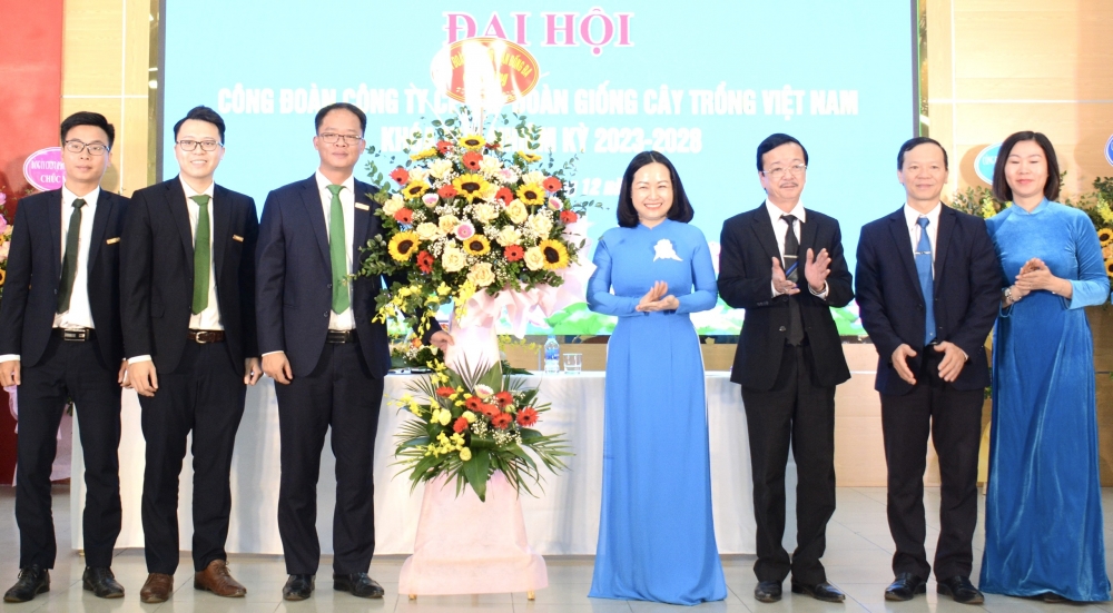 Chỉ đạo tổ chức thành công Đại hội Công đoàn Công ty CP Tập đoàn Giống cây trồng Việt Nam