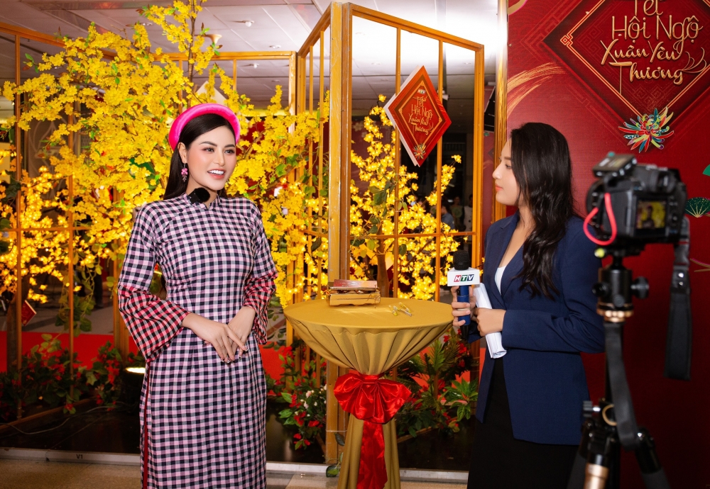 Hoa hậu Di Khả Hân: 