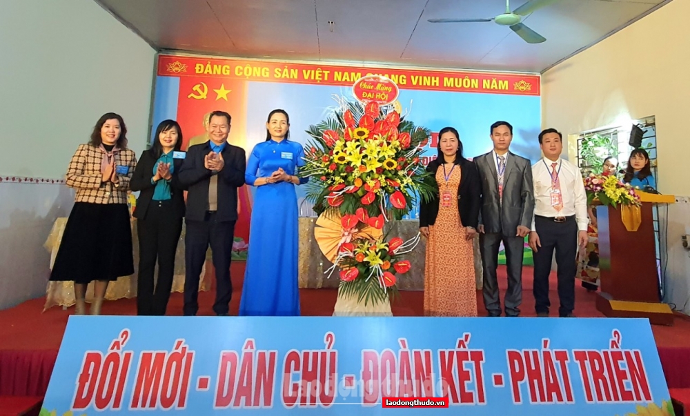 Huyện Thanh Oai: Đại hội điểm Công đoàn cơ sở khối doanh nghiệp thành công