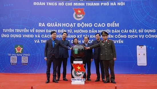 Hà Nội: Phấn đấu 100% cán bộ, đoàn viên có tài khoản định danh điện tử trong năm 2022