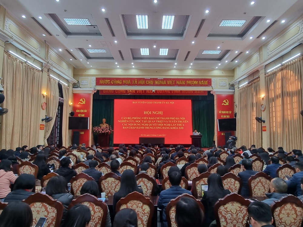 Hơn 400 cán bộ, phóng viên Hà Nội học tập, quán triệt Nghị quyết Trung ương 6