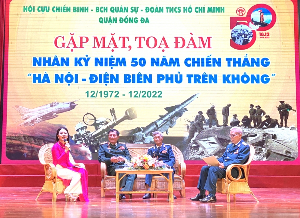 Quận Đống Đa: Giao lưu với các nhân chứng lịch sử Hà Nội - Điện Biên Phủ trên không