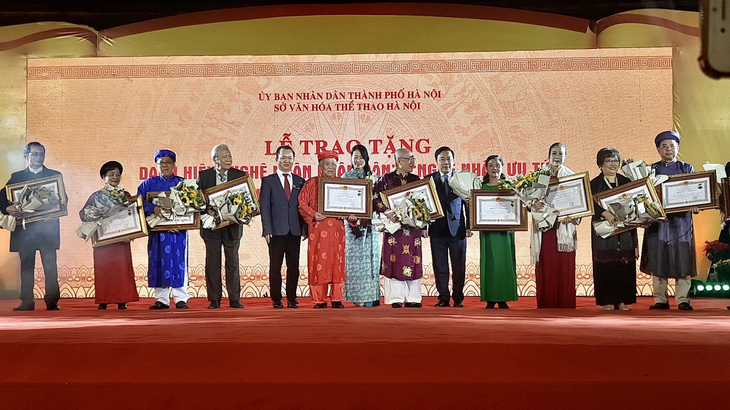 Hà Nội tổ chức Lễ trao tặng danh hiệu "Nghệ nhân Nhân dân", "Nghệ nhân Ưu tú" năm 2022