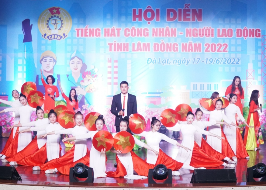 LĐLĐ tỉnh Lâm Đồng tổ chức Hội diễn “Tiếng hát công nhân, người lao động” năm 2022.