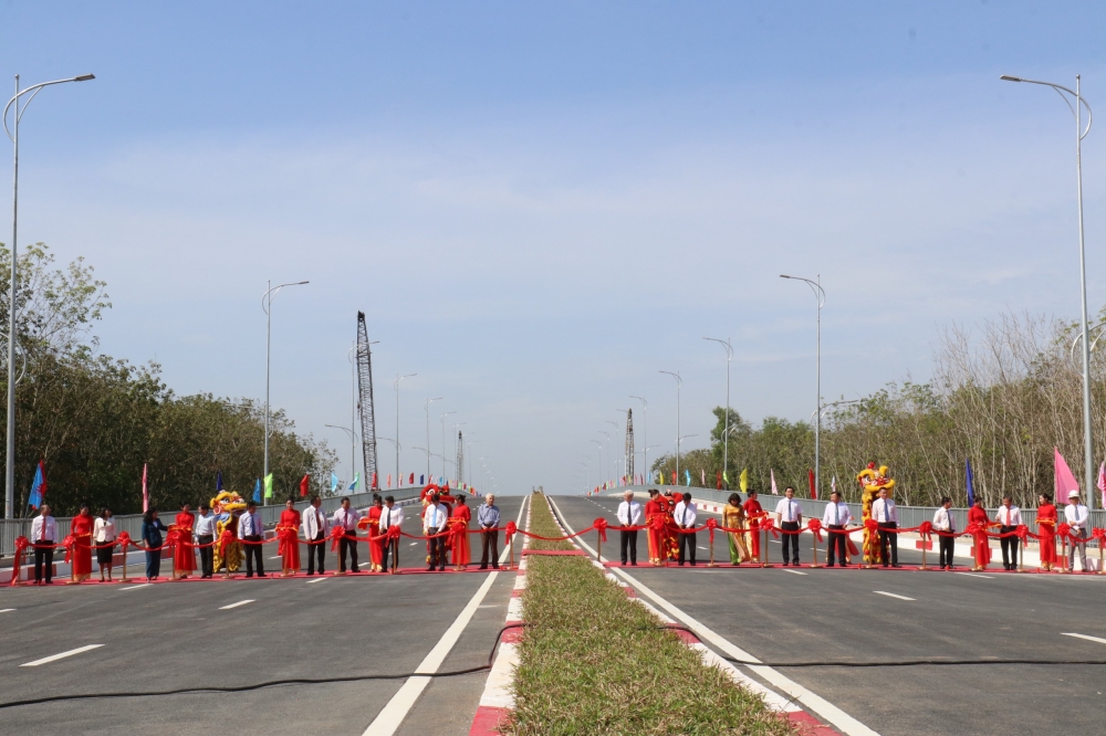 Thông xe dự án cầu, đường kết nối tỉnh Bình Dương với tỉnh Tây Ninh