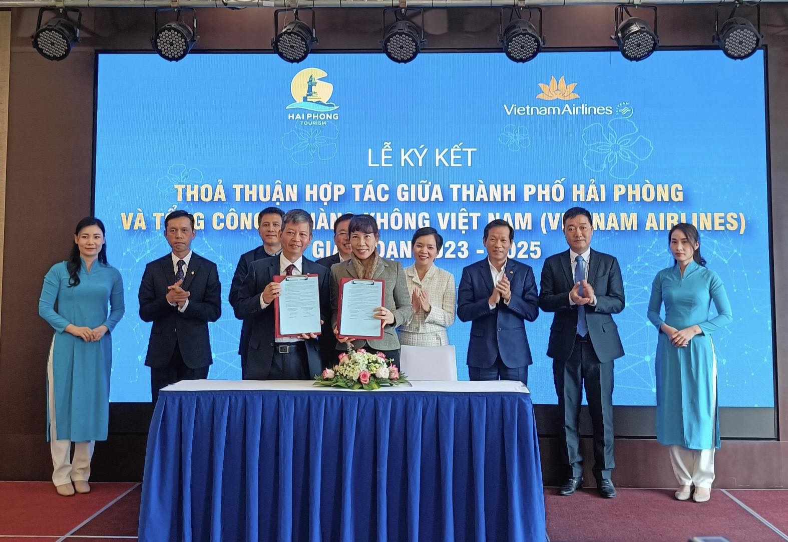 Vietnam Airlines và thành phố Hải Phòng ký kết thỏa thuận hợp tác giai đoạn 2023 - 2025