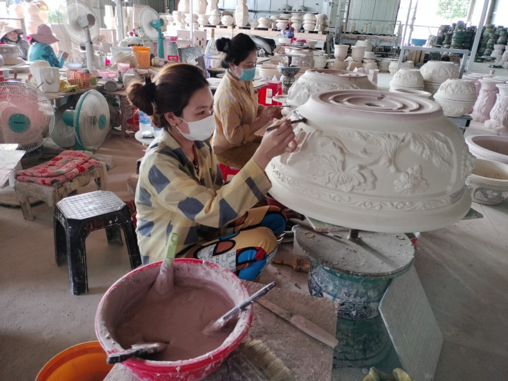 Đồng Nai: Làng gốm cổ 300 năm tất bật “chạy đua” trước Tết