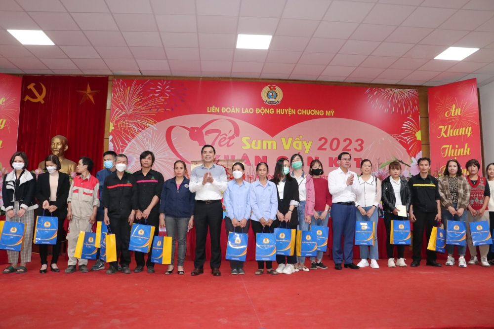 Chương Mỹ: Ấm áp  “Tết sum vầy - Xuân gắn kết” cho đoàn viên, người lao động
