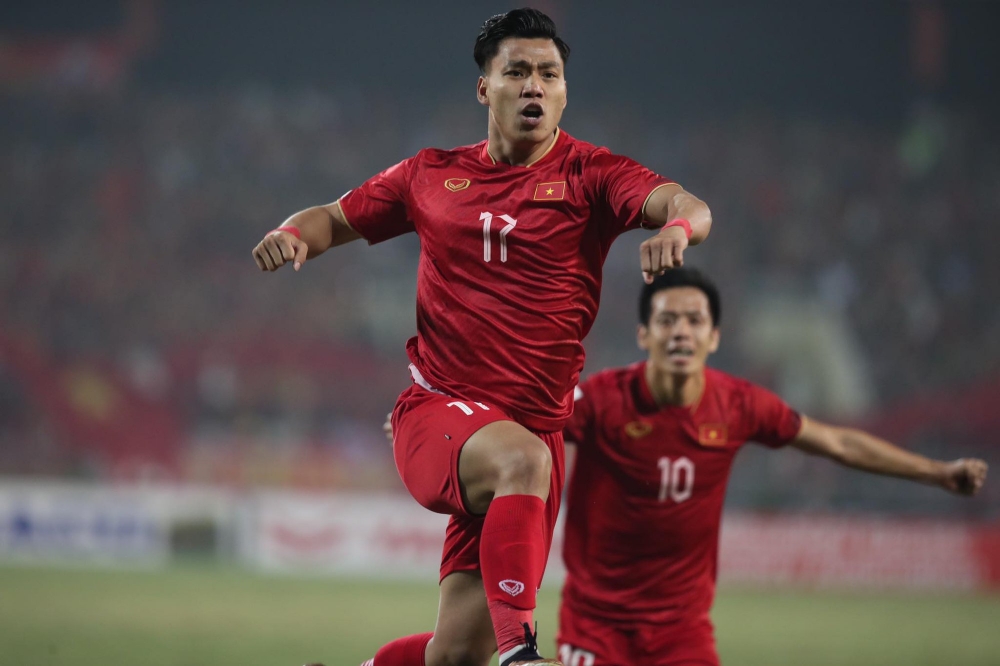 Tuyệt phẩm của Văn Thanh “điềm báo” tuyển Việt Nam sẽ nâng cao chiếc Cup trên đất Thái