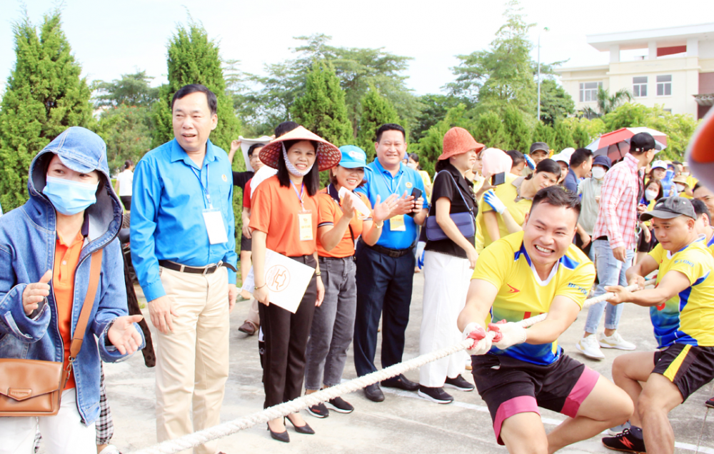 LĐLĐ huyện Mê Linh làm tốt công tác phối hợp với các đơn vị chăm lo đời sống tinh thần cho đoàn viên, người lao động.