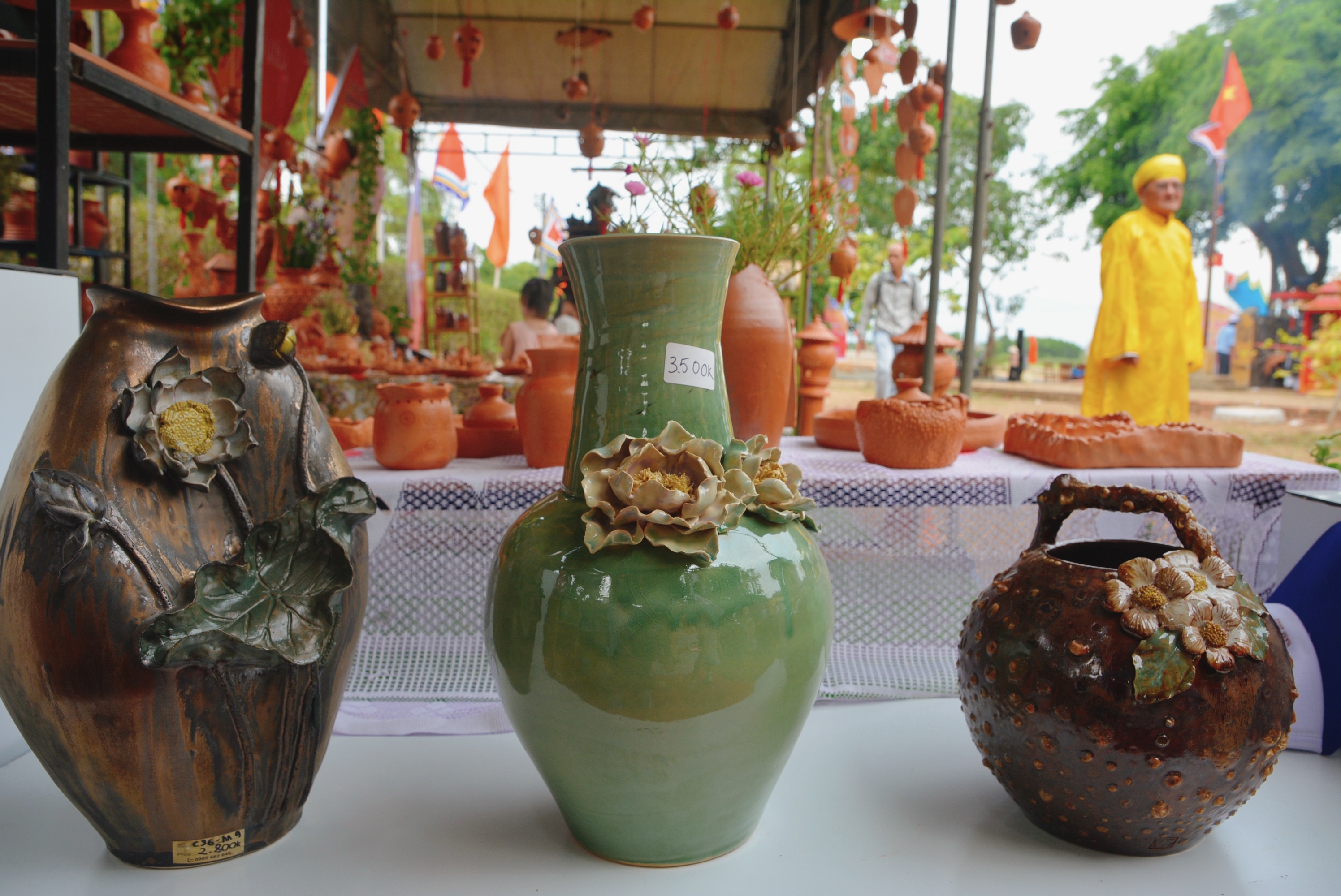 Về làng Thanh Hà hơn 500 năm tuổi ở Hội An, xem nghệ nhân làm ra những sản phẩm gốm đẹp mê mẩn