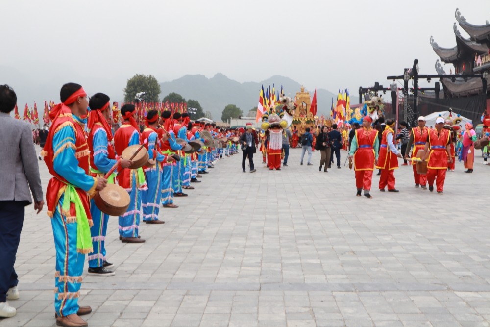 Hàng nghìn người tham dự Đại lễ khai xuân tại chùa Tam Chúc