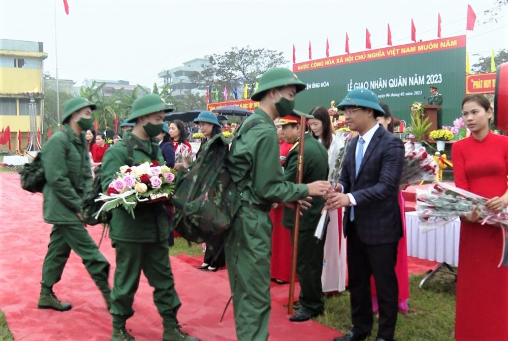 Huyện Ứng Hòa: 185 tân binh sẵn sàng lên đường làm nhiệm vụ bảo vệ Tổ quốc
