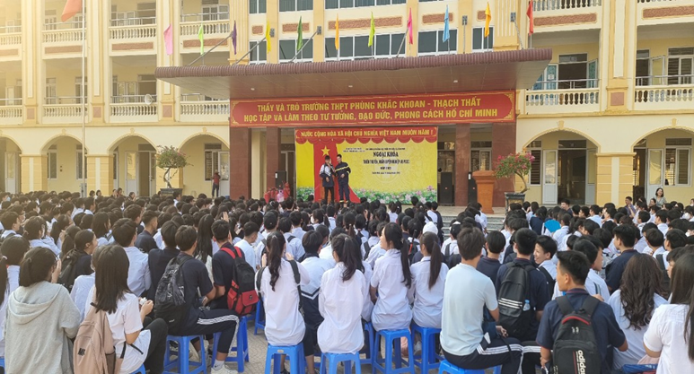Huyện Thạch Thất tăng cường tuyên truyền PCCC cho học sinh sinh viên
