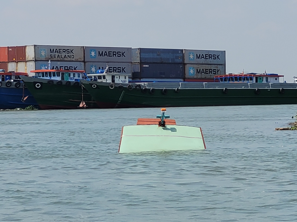 Lật thuyền trên sông Đồng Nai: Bến đò chưa được cấp phép