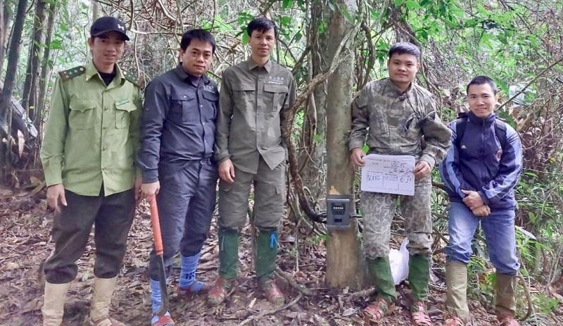 Vườn Quốc gia Vũ Quang (tỉnh Hà Tĩnh) lắp bẫy ảnh giám sát đa dạng sinh học
