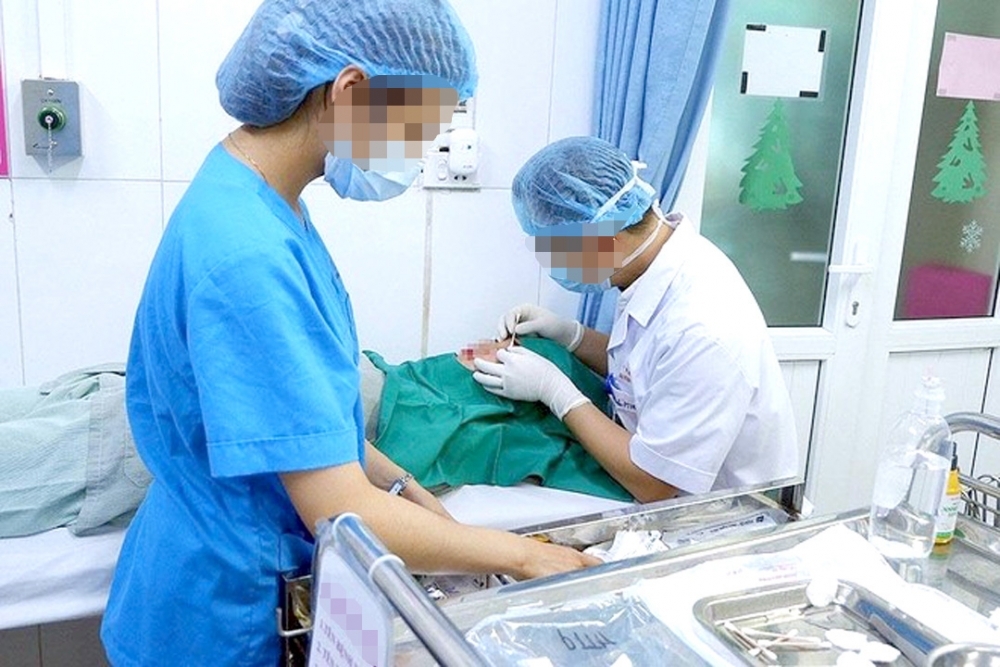 Hà Nội tăng cường quản lý hoạt động hành nghề y, dược ngoài công lập