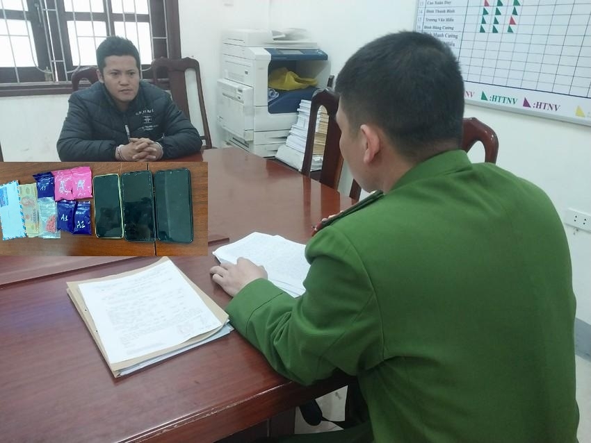 Quảng Bình: Bắt đối tượng vừa ra tù tàng trữ hơn 1.000 viên ma túy