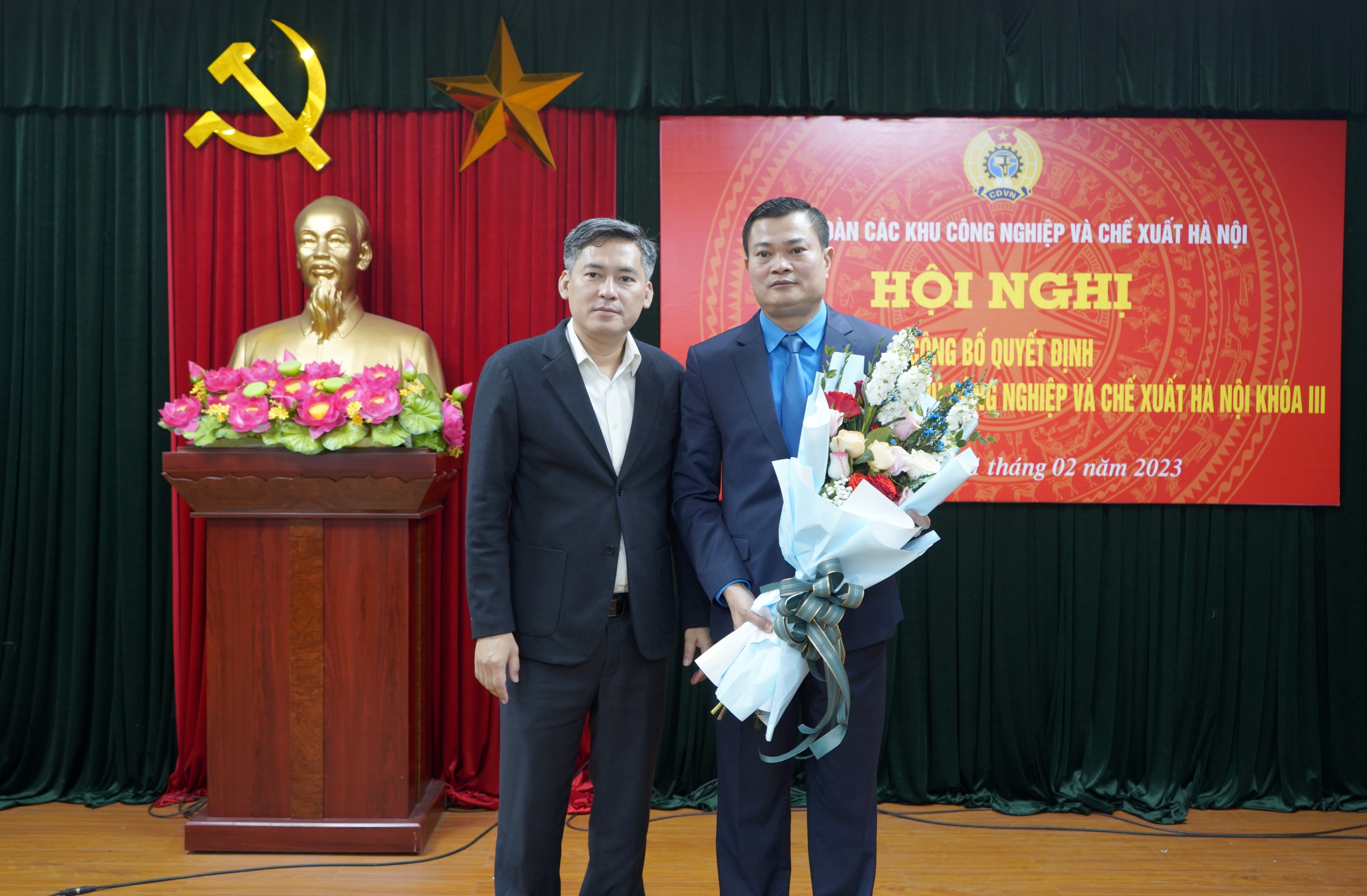 Ông Nguyễn Đình Thắng giữ chức Chủ tịch Công đoàn các Khu công nghiệp và chế xuất Hà Nội