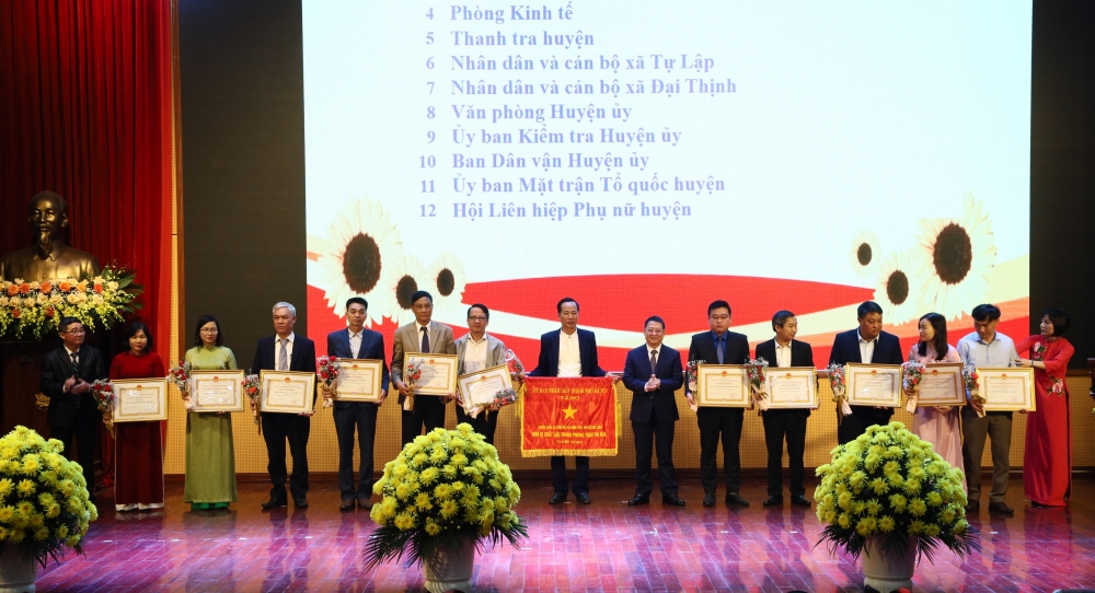 Huyện Mê Linh phát động phong trào thi đua hoàn thành xuất sắc nhiệm vụ năm 2023