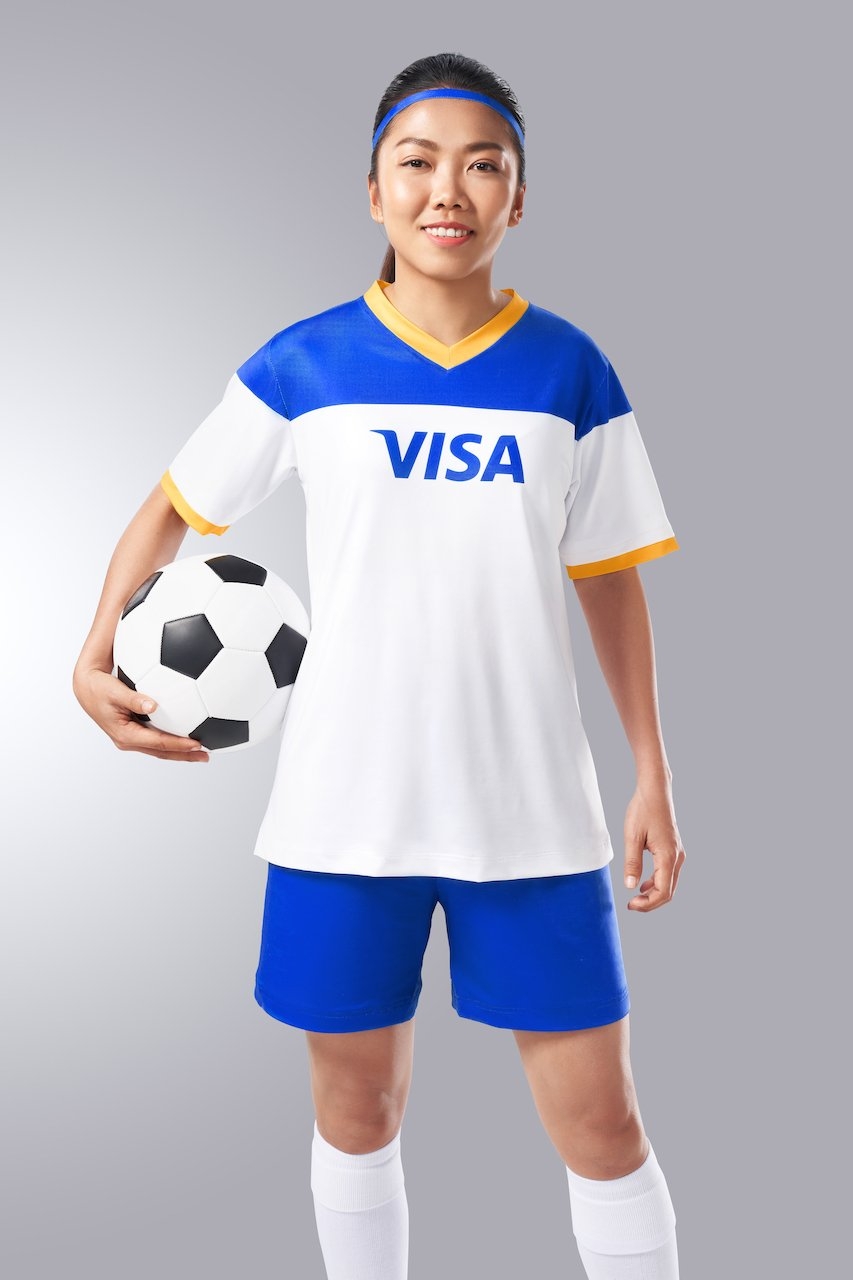 Nữ cầu thủ Huỳnh Như chính thức trở thành Đại sứ thương hiệu Visa Việt Nam