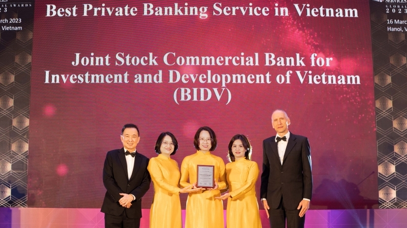 BIDV nhận 4 giải thưởng danh giá về dịch vụ Ngân hàng dành cho khách hàng cá nhân