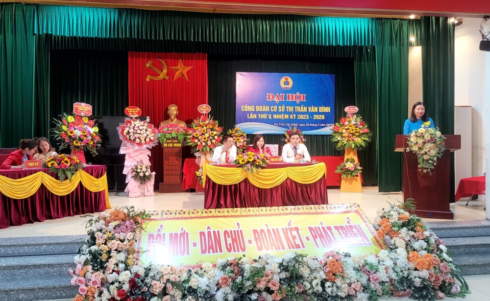 Công đoàn thị trấn Vân Đình: Nâng cao năng lực cán bộ công đoàn
