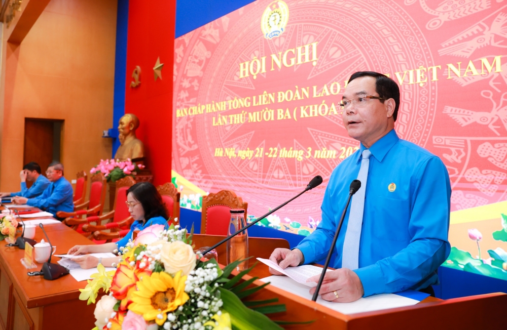 Khai mạc Hội nghị lần thứ 13 Ban Chấp hành Tổng LĐLĐ Việt Nam khóa XII