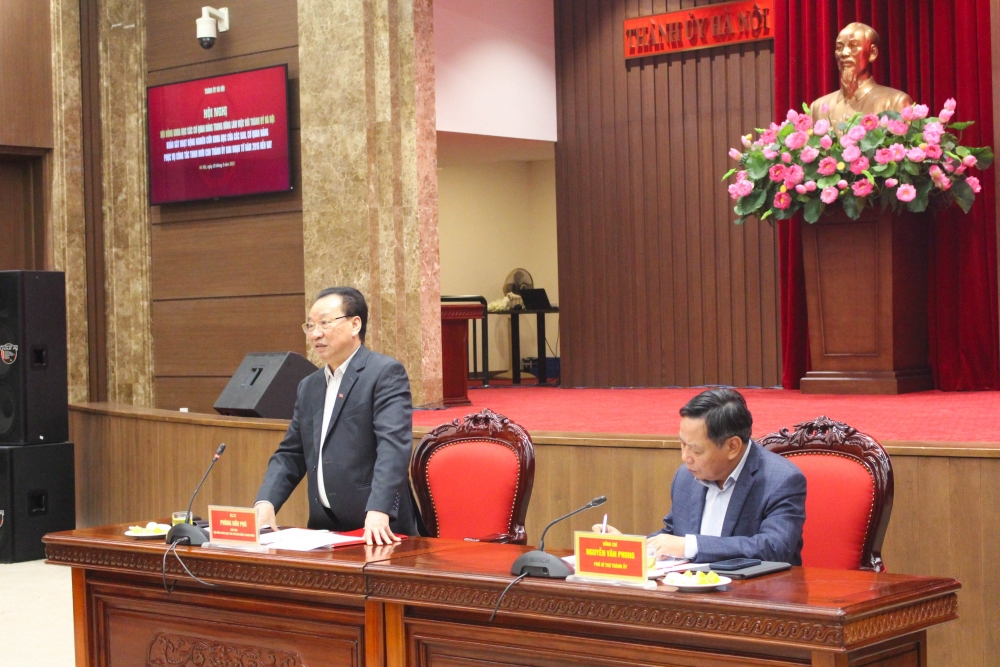 Tích cực nghiên cứu khoa học, công nghệ phục vụ công tác tham mưu cho Thành ủy Hà Nội