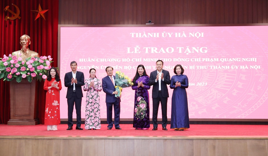 Nguyên Bí thư Thành ủy Hà Nội Phạm Quang Nghị được tặng Huân chương Hồ Chí Minh