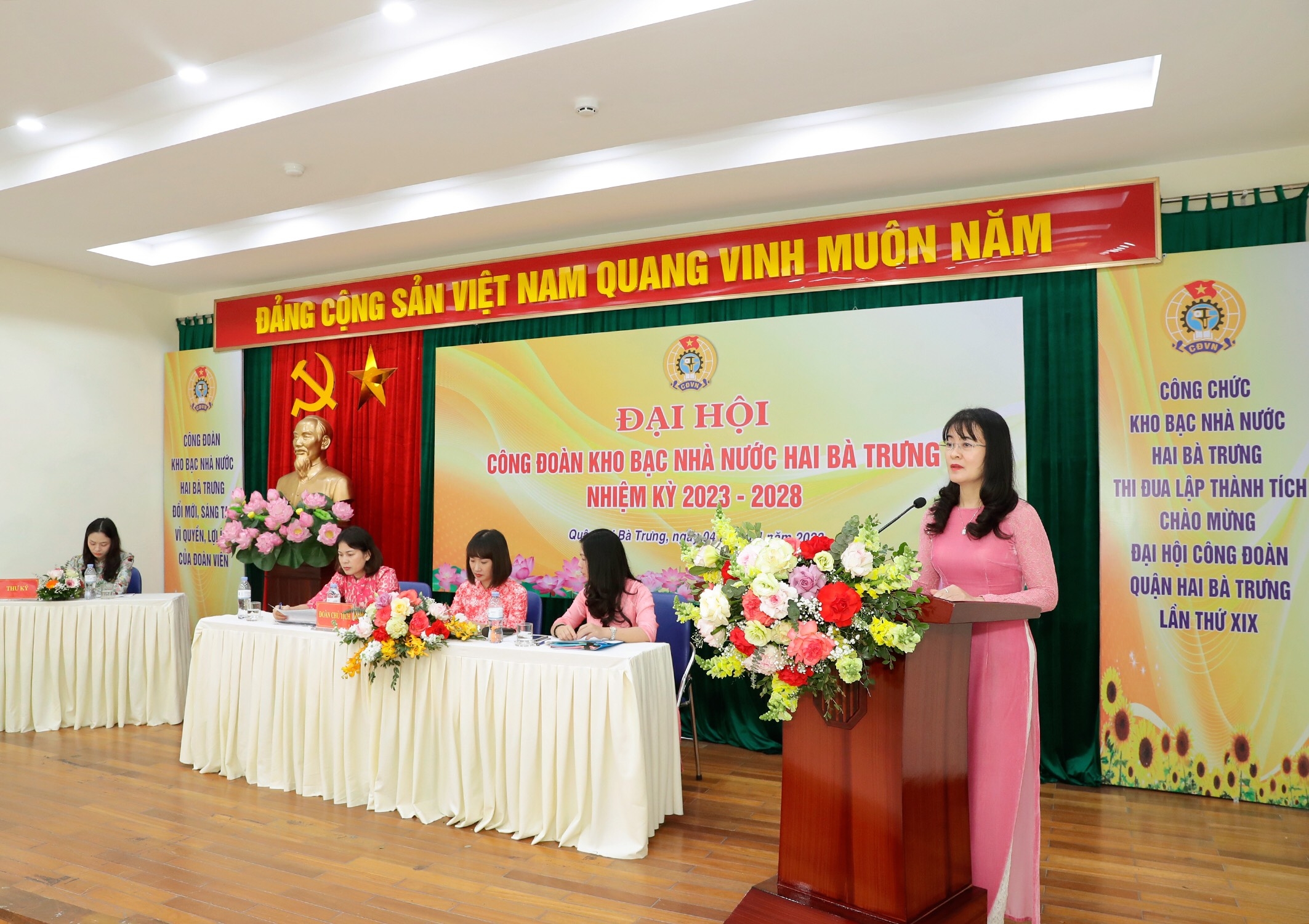 Gắn kết hoạt động Công đoàn với việc thực hiện nhiệm vụ chuyên môn