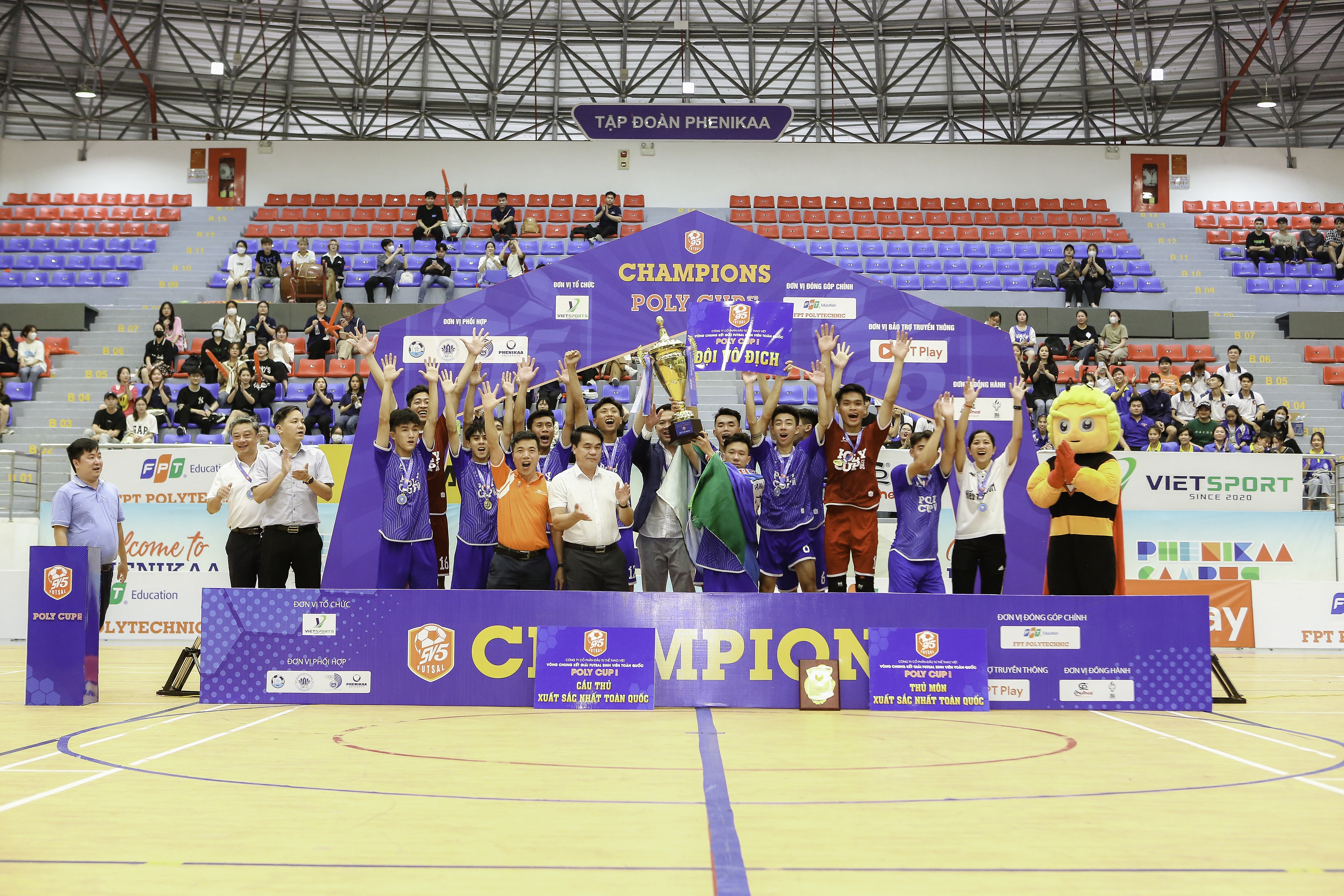Đội Trường ĐH Sư phạm Thể dục Thể thao TP Hồ Chí Minh vô địch Giải Futsal sinh viên Toàn quốc 2023