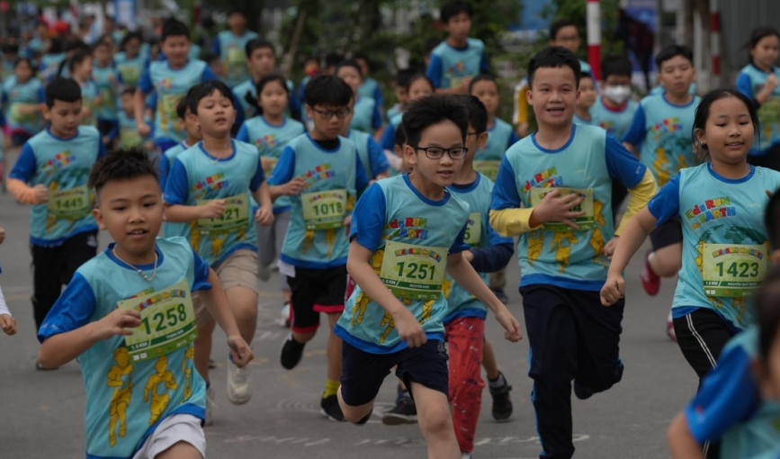 Hơn 1.000 thiếu nhi tham gia giải chạy trẻ em - Chạy vì Trái đất