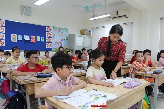 Bộ GD&ĐT giải đáp một số vấn đề liên quan đến chức danh nghề nghiệp giáo viên