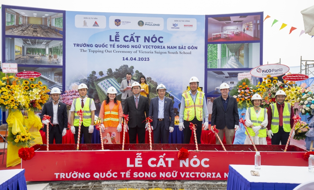 Lễ cất nóc “trường học hạnh phúc” - Victoria Nam Sài Gòn