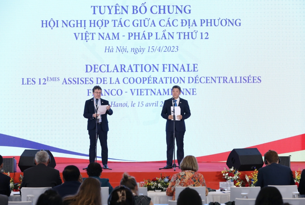 Cam kết triển khai các khuyến nghị của Hội nghị giữa các địa phương Việt Nam - Pháp lần thứ 12