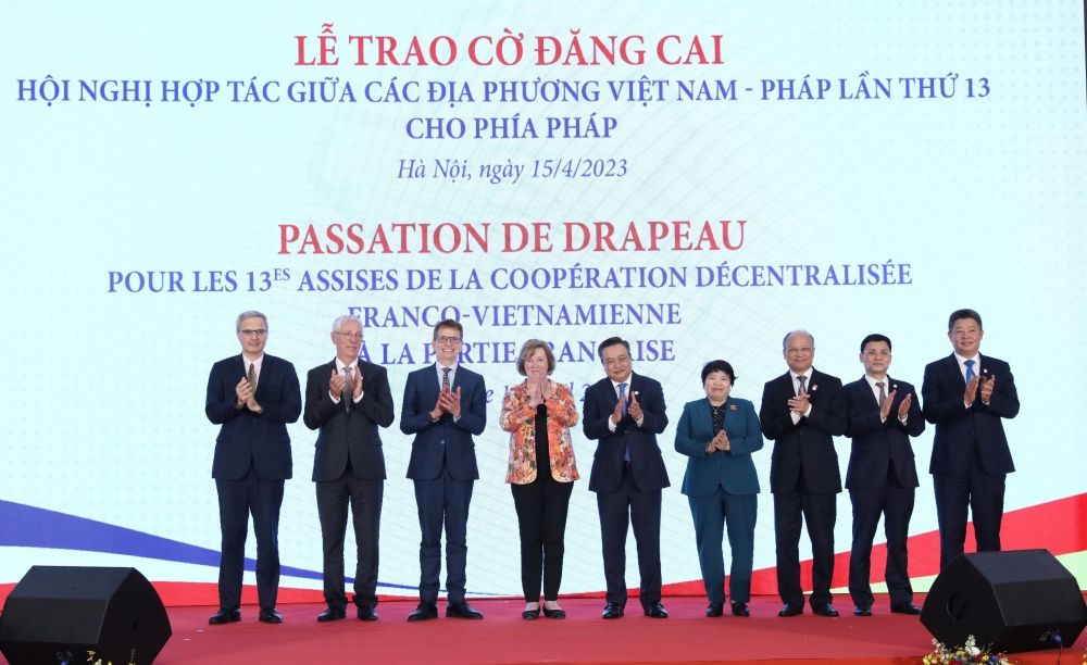 Cam kết triển khai các khuyến nghị của Hội nghị giữa các địa phương Việt Nam - Pháp lần thứ 12