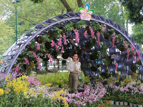 Hàng ngàn lượt khách đến tham quan Festival hoa lan TP.HCM