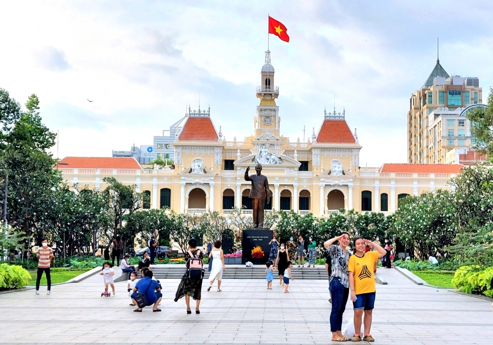 Thành phố Hồ Chí Minh: Xây dựng điểm đến du lịch “hấp dẫn - an toàn và sống động”