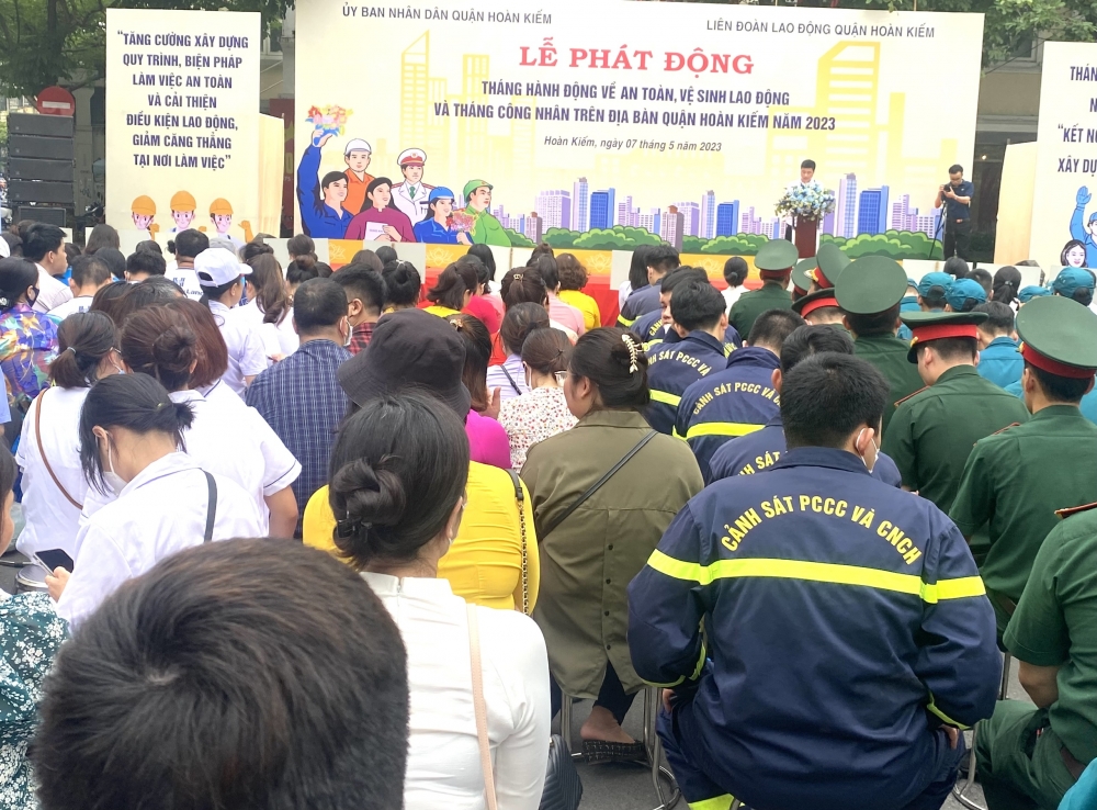 Quận Hoàn Kiếm: Chú trọng an toàn, vệ sinh lao động và chăm lo tốt nhất cho người lao động