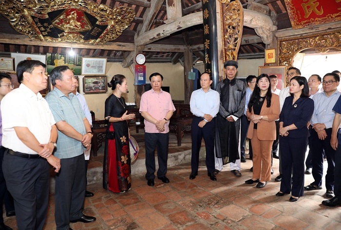 Bí thư Thành ủy Hà Nội khảo sát tại Làng cổ Đường Lâm
