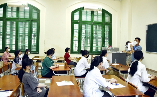 Kỳ thi tuyển sinh vào lớp 10 THPT tại Hà Nội: Tỷ lệ "chọi" cao càng phải tổ chức thi chặt chẽ