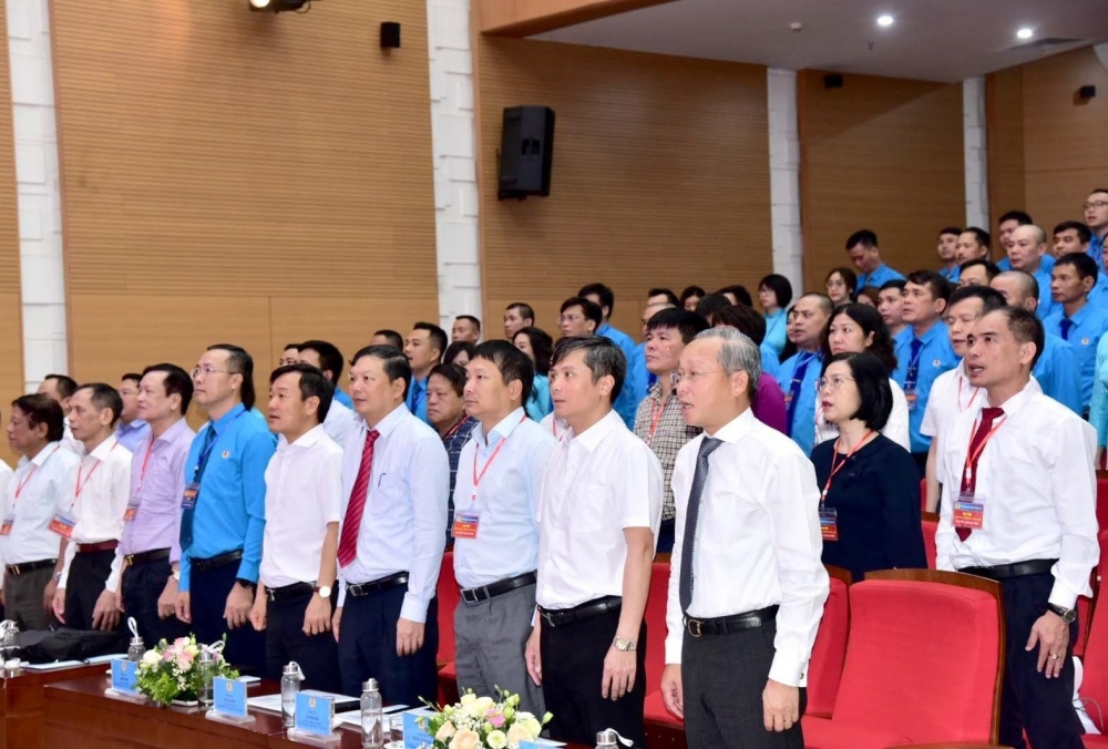 TRỰC TUYẾN: Công đoàn Tổng Công ty Vận tải Hà Nội quyết tâm thực hiện thắng lợi Nghị quyết Đại hội lần thứ IV